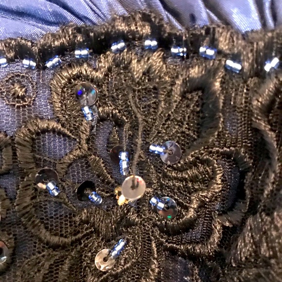 Authentic Tony Bowls Navy sequined Evening Dress Size 4 - Picture 6 of 14